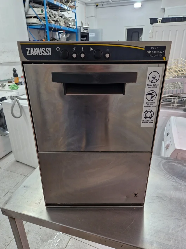 Used Zanussi Undercounter Dishwasher - Image 3