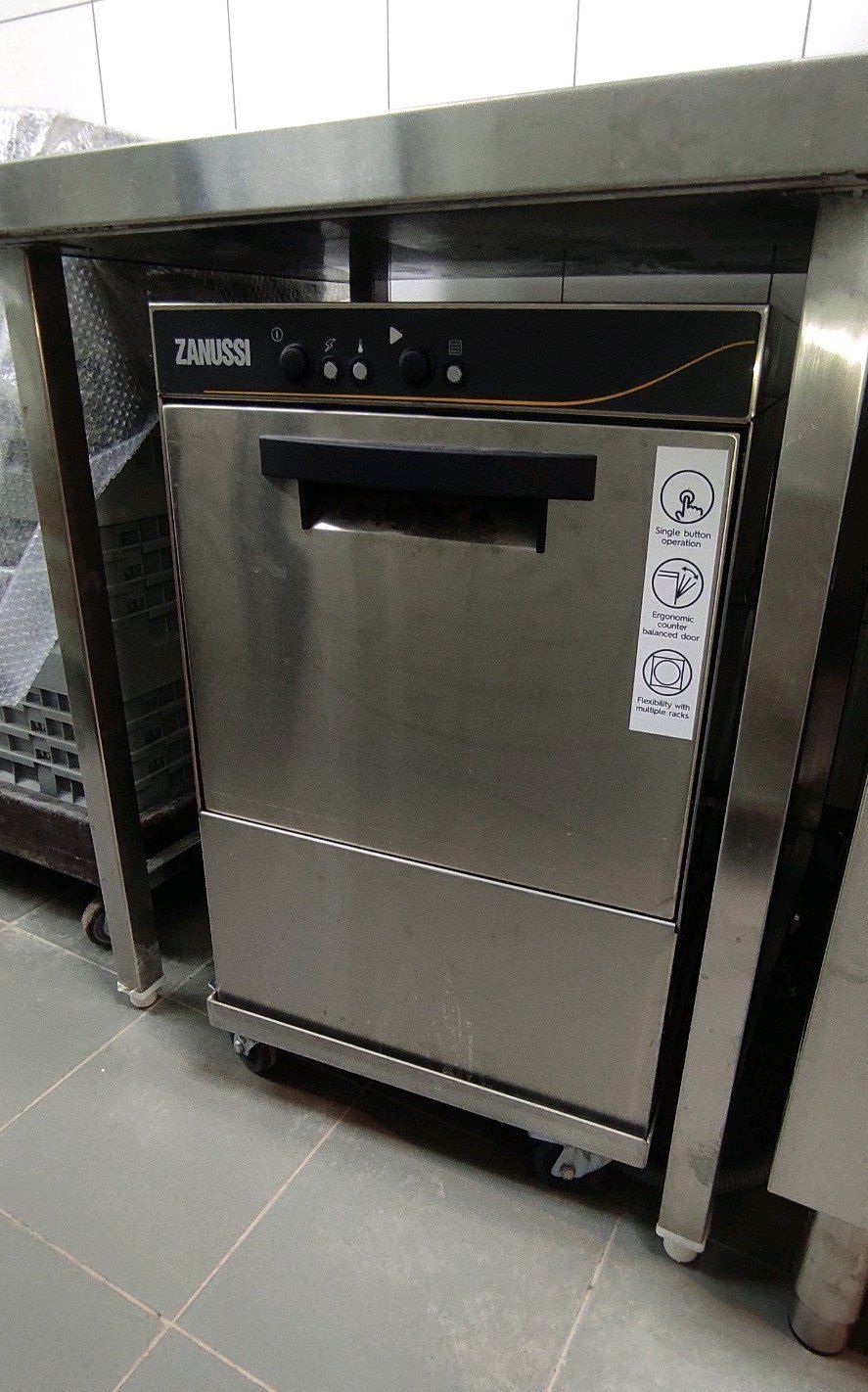 Used Zanussi Undercounter Dishwasher - Image 4